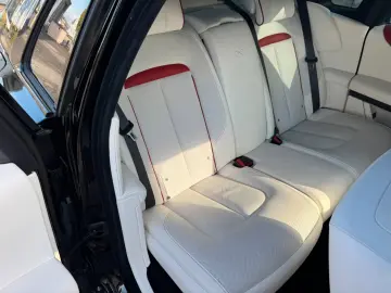 Rolls-Royce Ghost Black Badge