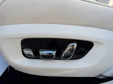 Rolls-Royce Ghost Black Badge