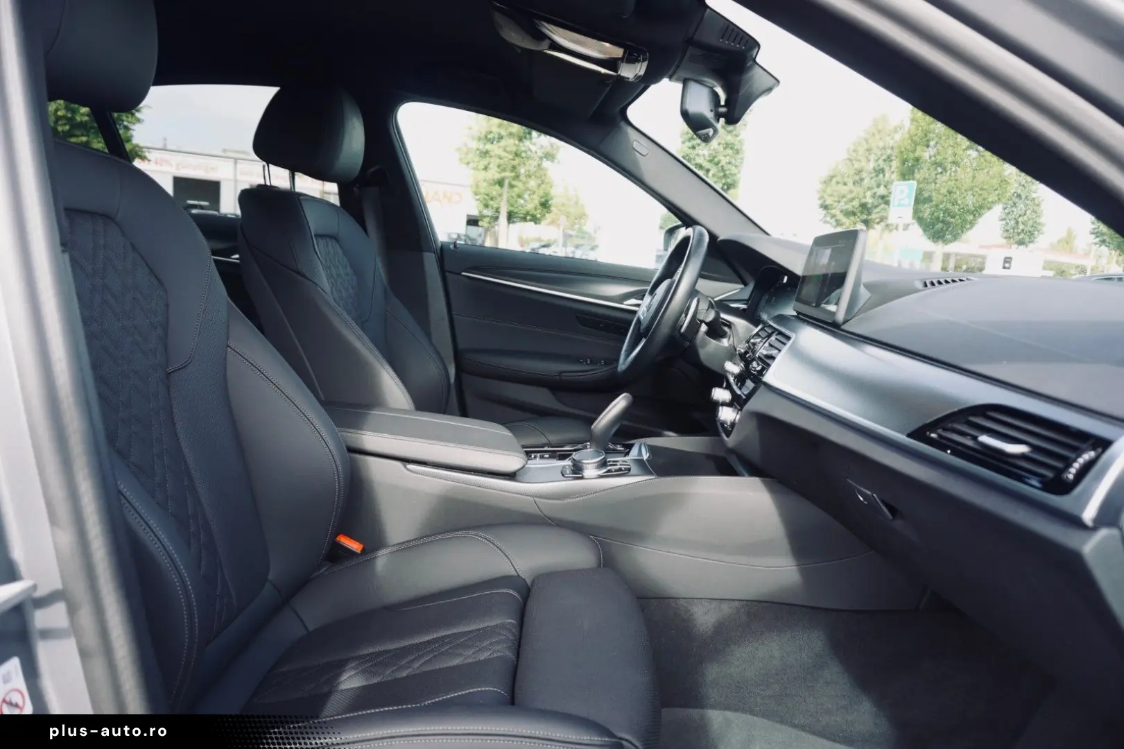 BMW 540i xDrive Limousine M Sportpaket DAB LED WLAN