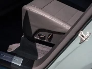 Porsche Cayenne ELECTRIC - 622 KM - MY2026 - LIVRARE RAPIDA!