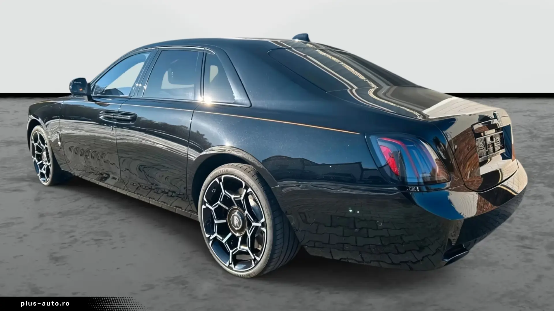 Rolls-Royce Ghost Black Badge