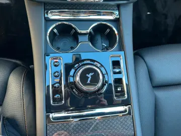 Rolls-Royce Ghost Black Badge