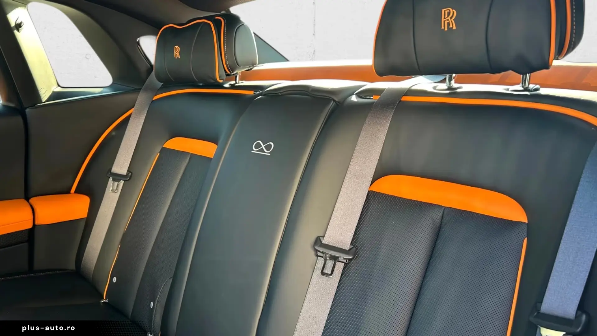 Rolls-Royce Ghost Black Badge