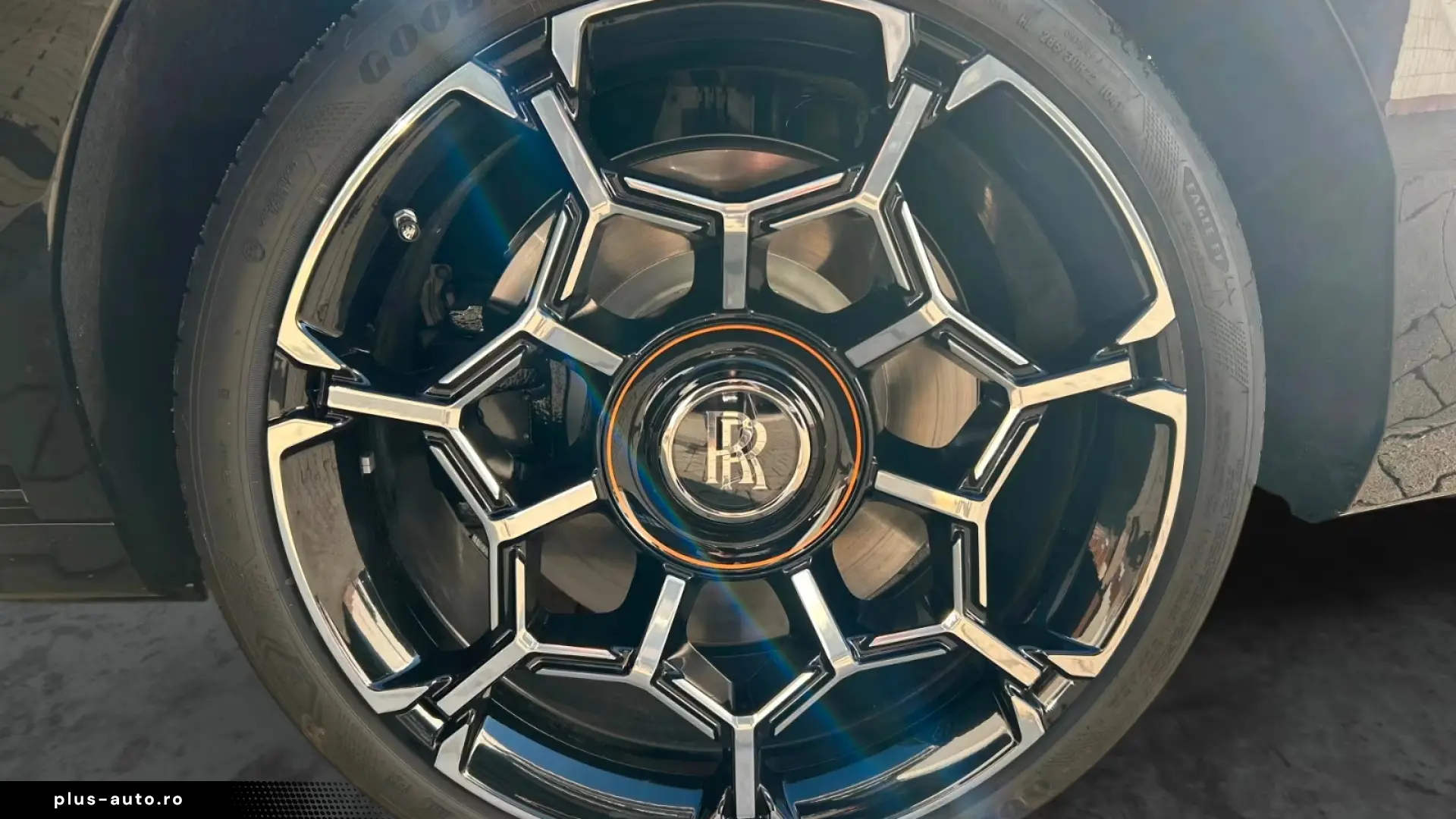 Rolls-Royce Ghost Black Badge