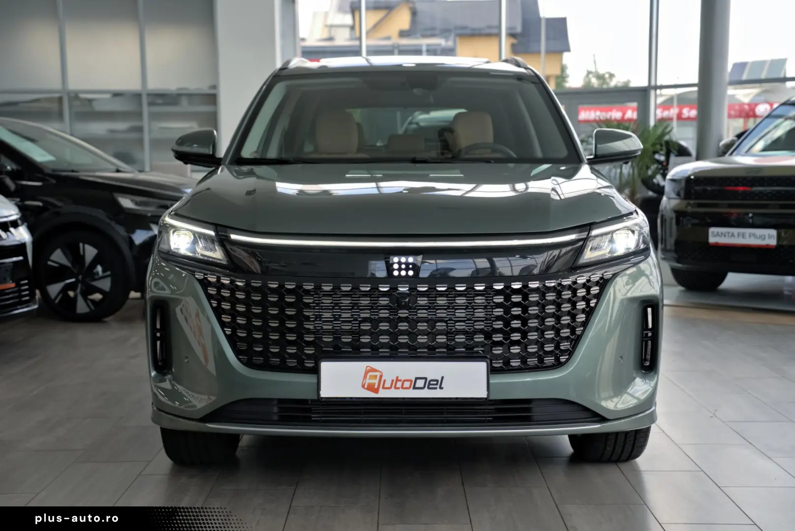 DFSK E5 1.5 2WD 174CP PHEV 7 locuri