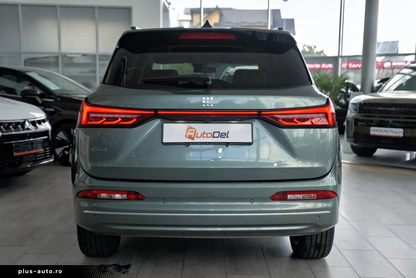 DFSK E5 1.5 2WD 174CP PHEV 7 locuri