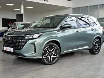 DFSK E5 1.5 2WD 174CP PHEV 7 locuri