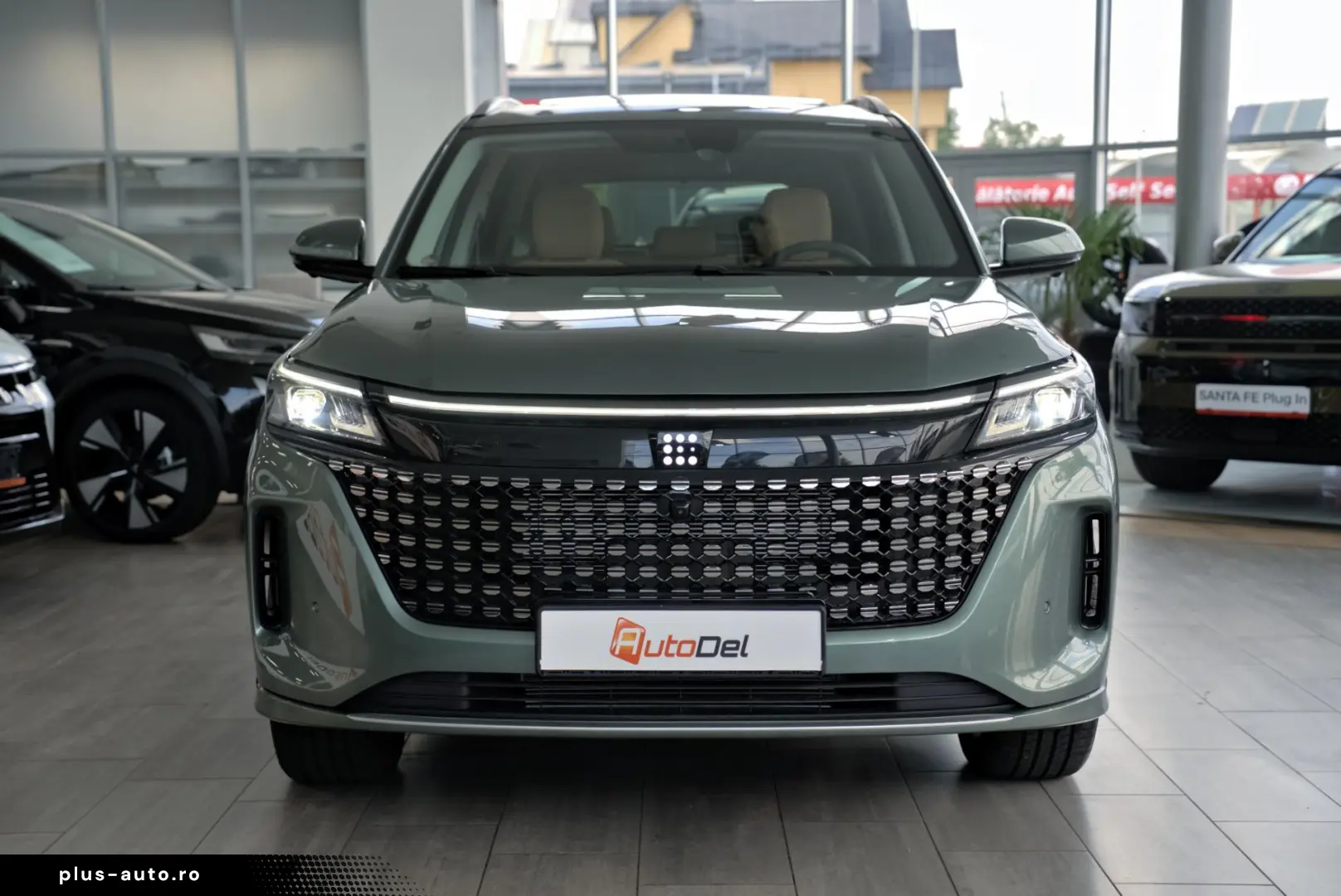 DFSK E5 1.5 2WD 174CP PHEV 7 locuri