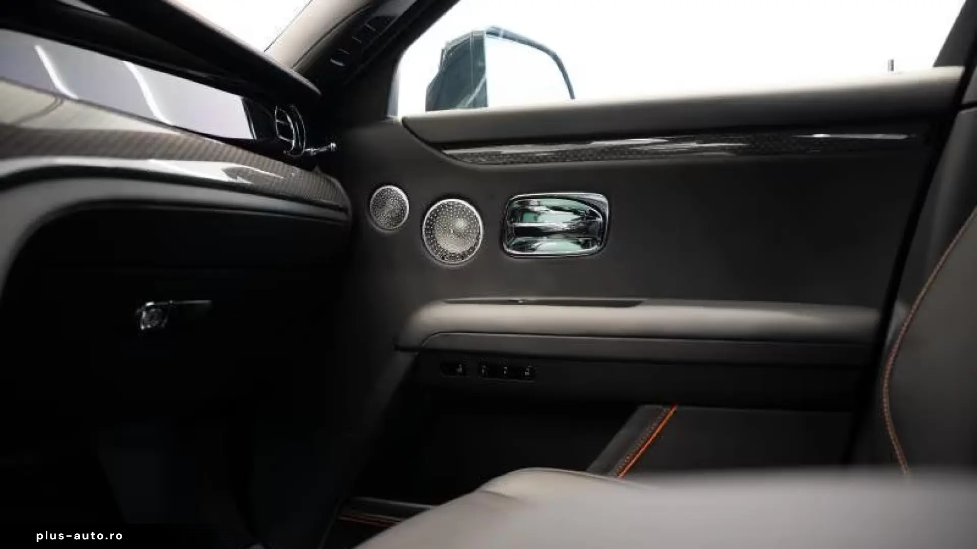 Rolls-Royce Ghost Black Badge