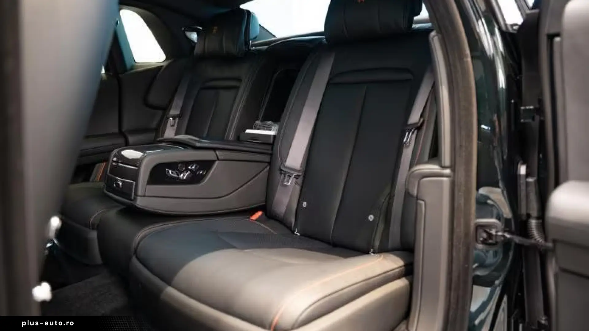 Rolls-Royce Ghost Black Badge