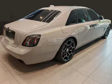 Rolls-Royce Ghost Black Badge