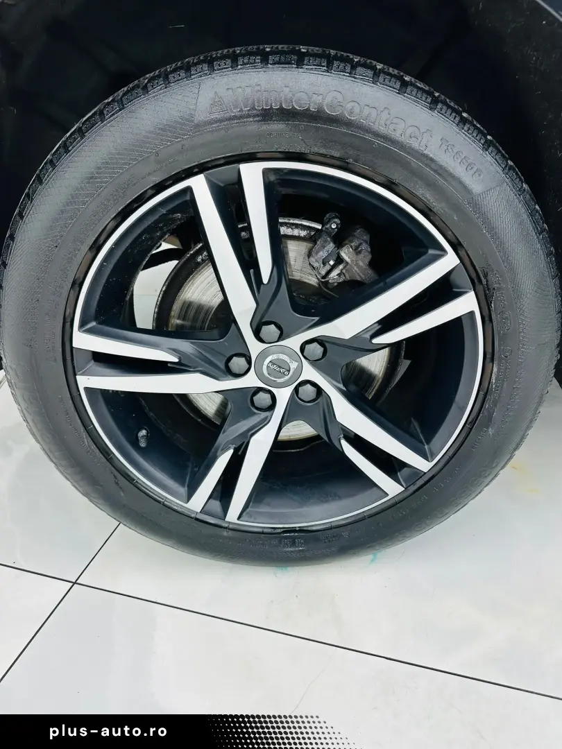 VOLVO XC60 2019 2.0D E6 4x4 Garantie 12 Luni Rate Avans 0 Do
