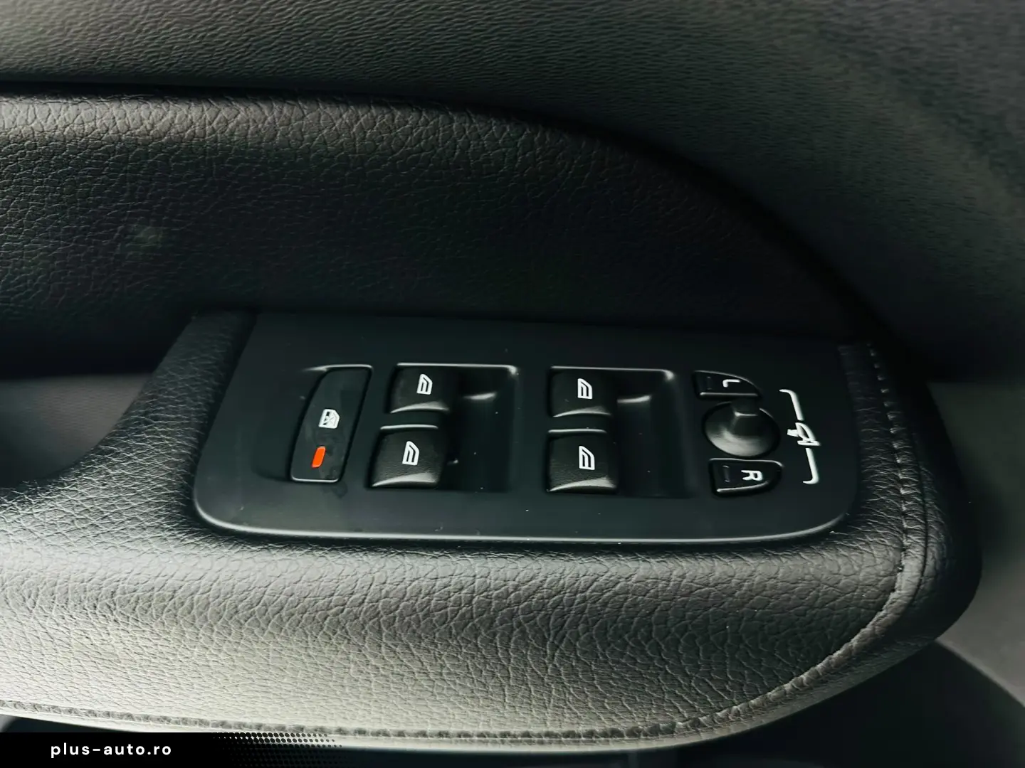 VOLVO XC60 2019 2.0D E6 4x4 Garantie 12 Luni Rate Avans 0 Do