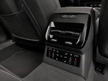 AUDI A6 Quattro Edition1 S-Line 360Camera HuD Pano B&O