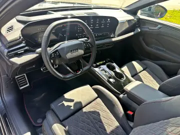 AUDI A6 Limousine TFSI Quattro S-Line Matrix 360Camera Pano
