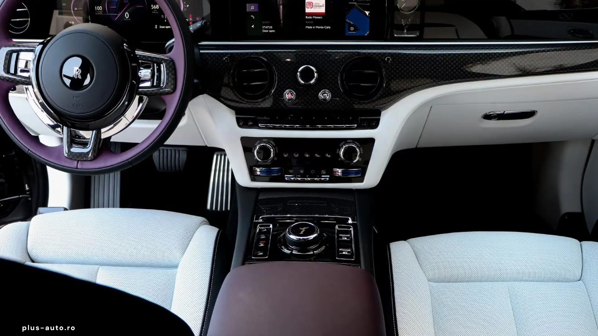 Rolls-Royce Black Badge Ghost