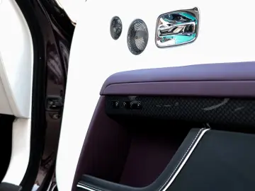 Rolls-Royce Black Badge Ghost