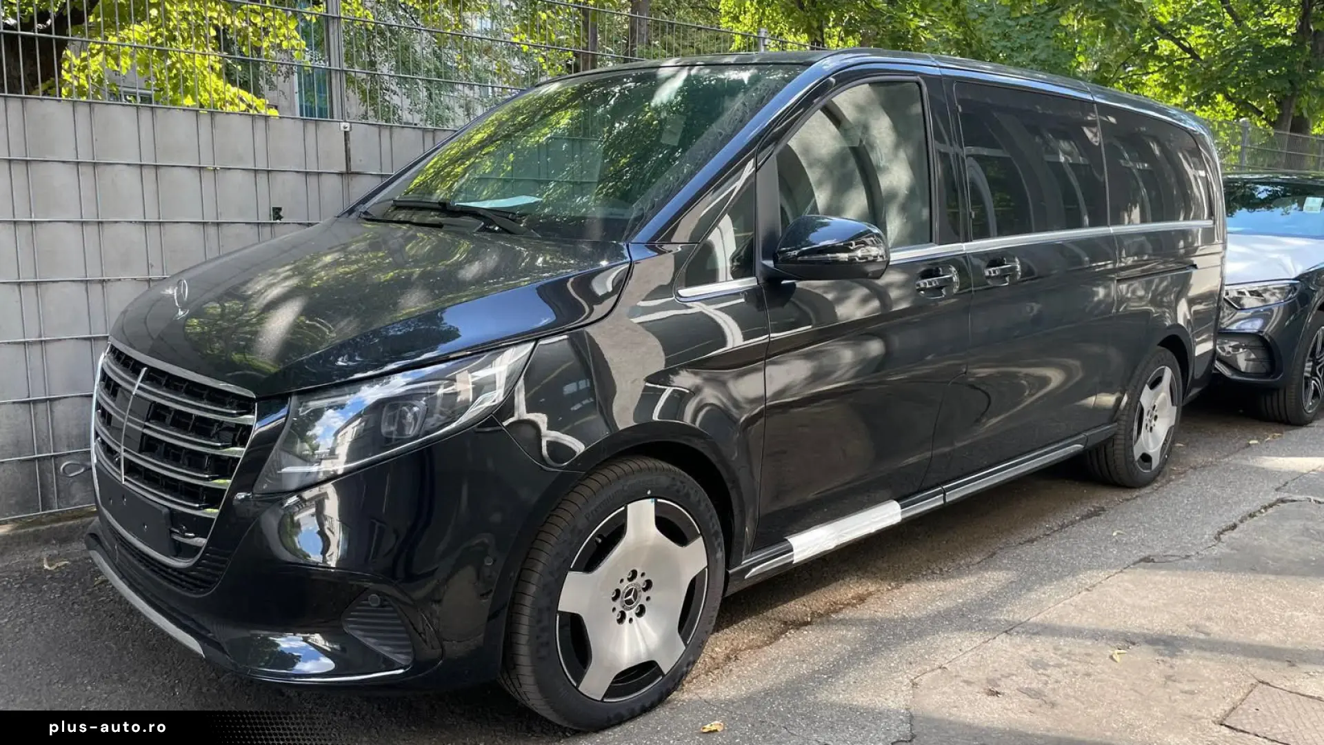 Mercedes-Benz V 300 d 4MATIC Extra Long-VIP-LIVRARE RAPIDA!