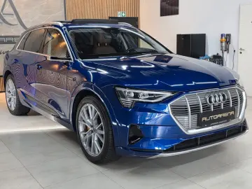 AUDI E-tron 55 Quattro