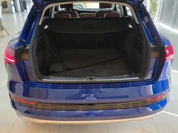 AUDI E-tron 55 Quattro