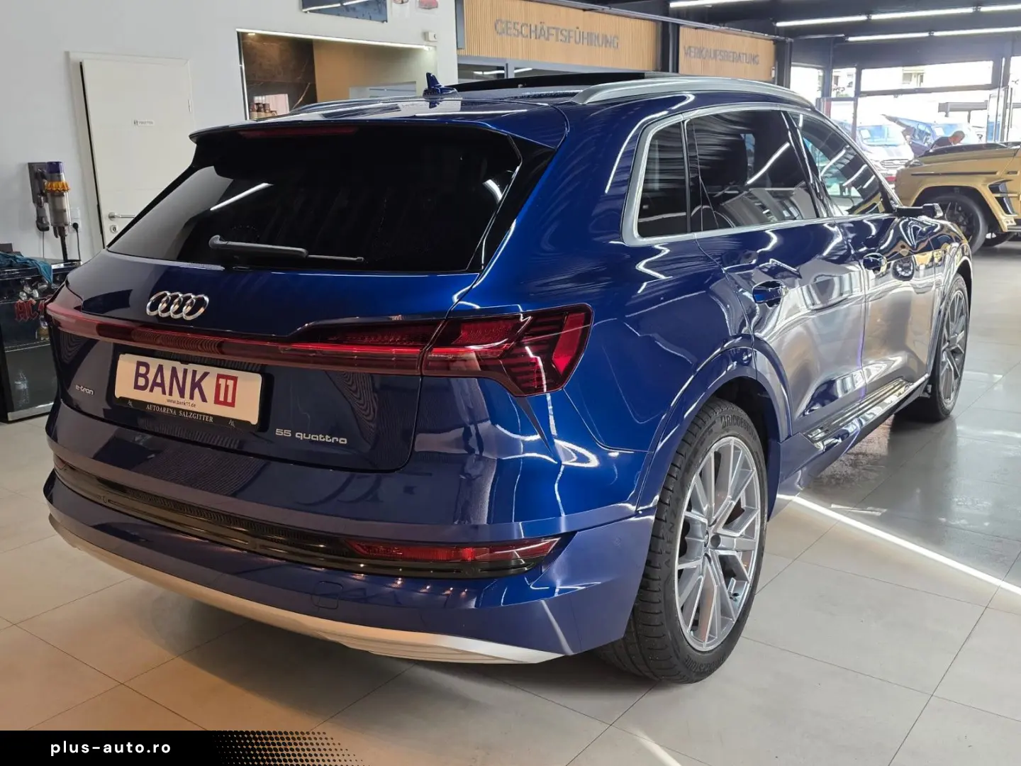 AUDI E-tron 55 Quattro