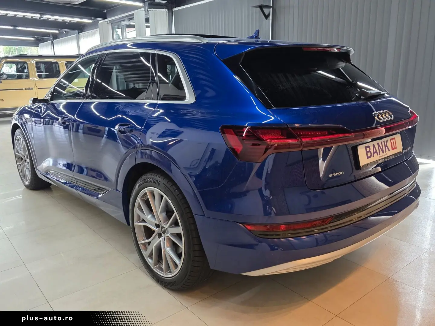 AUDI E-tron 55 Quattro