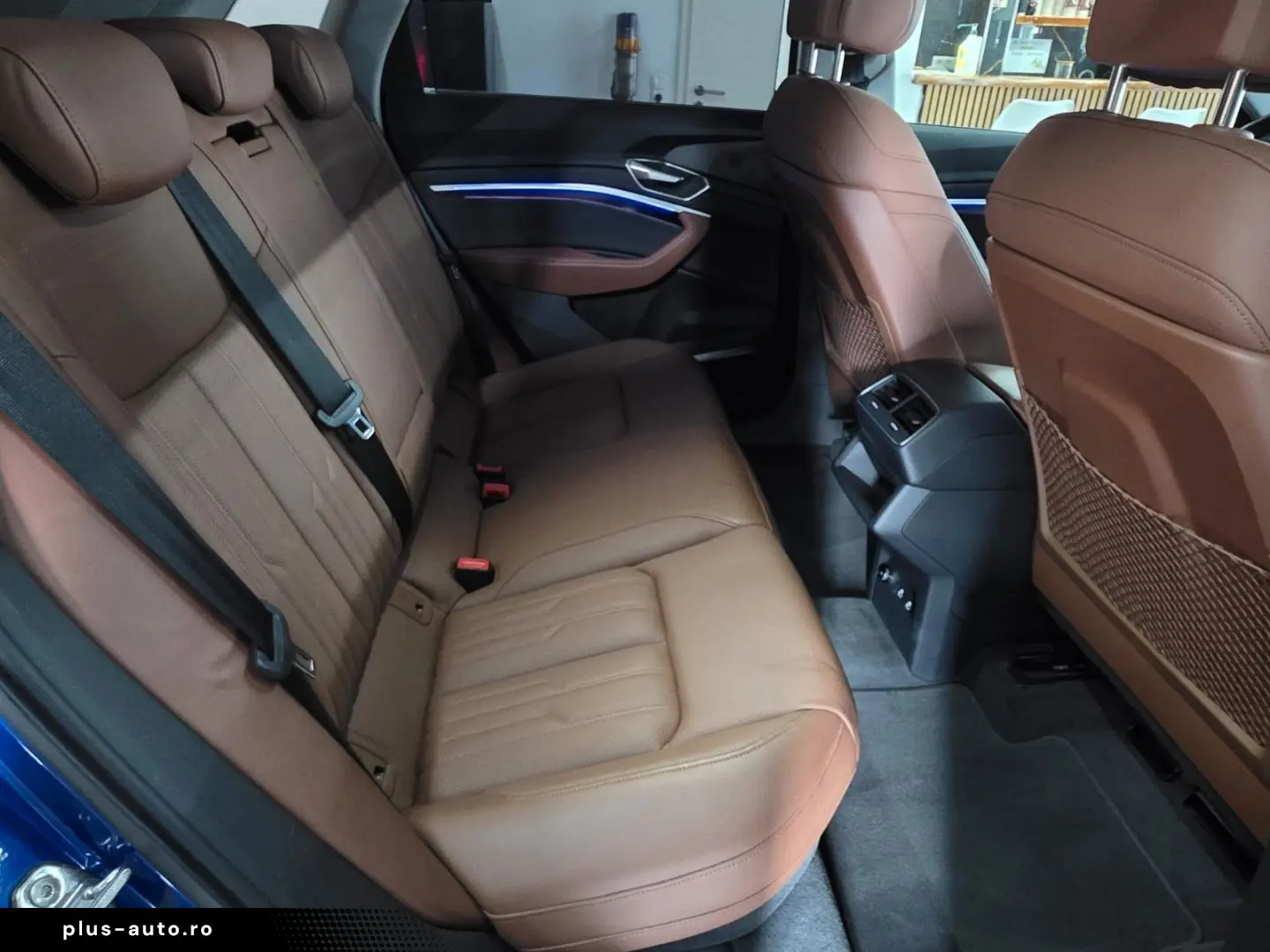 AUDI E-tron 55 Quattro