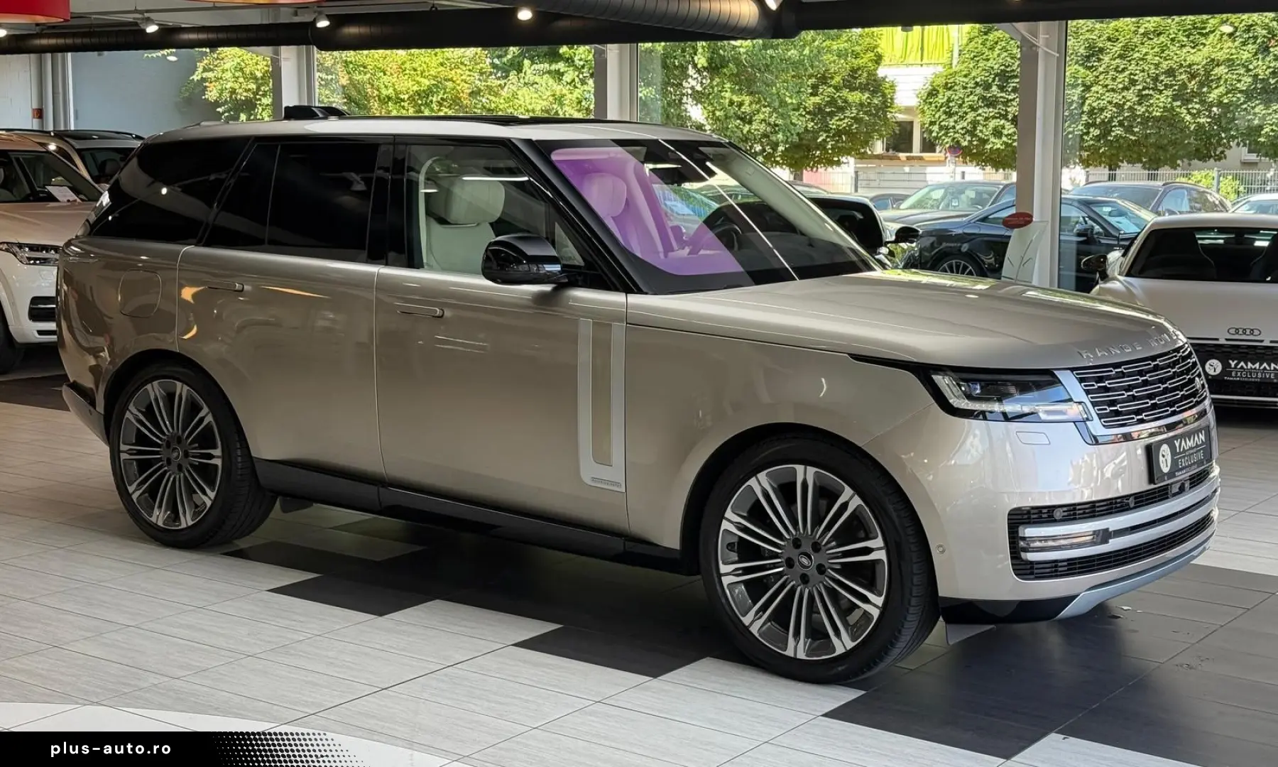 LAND ROVER Range Rover Autobiography