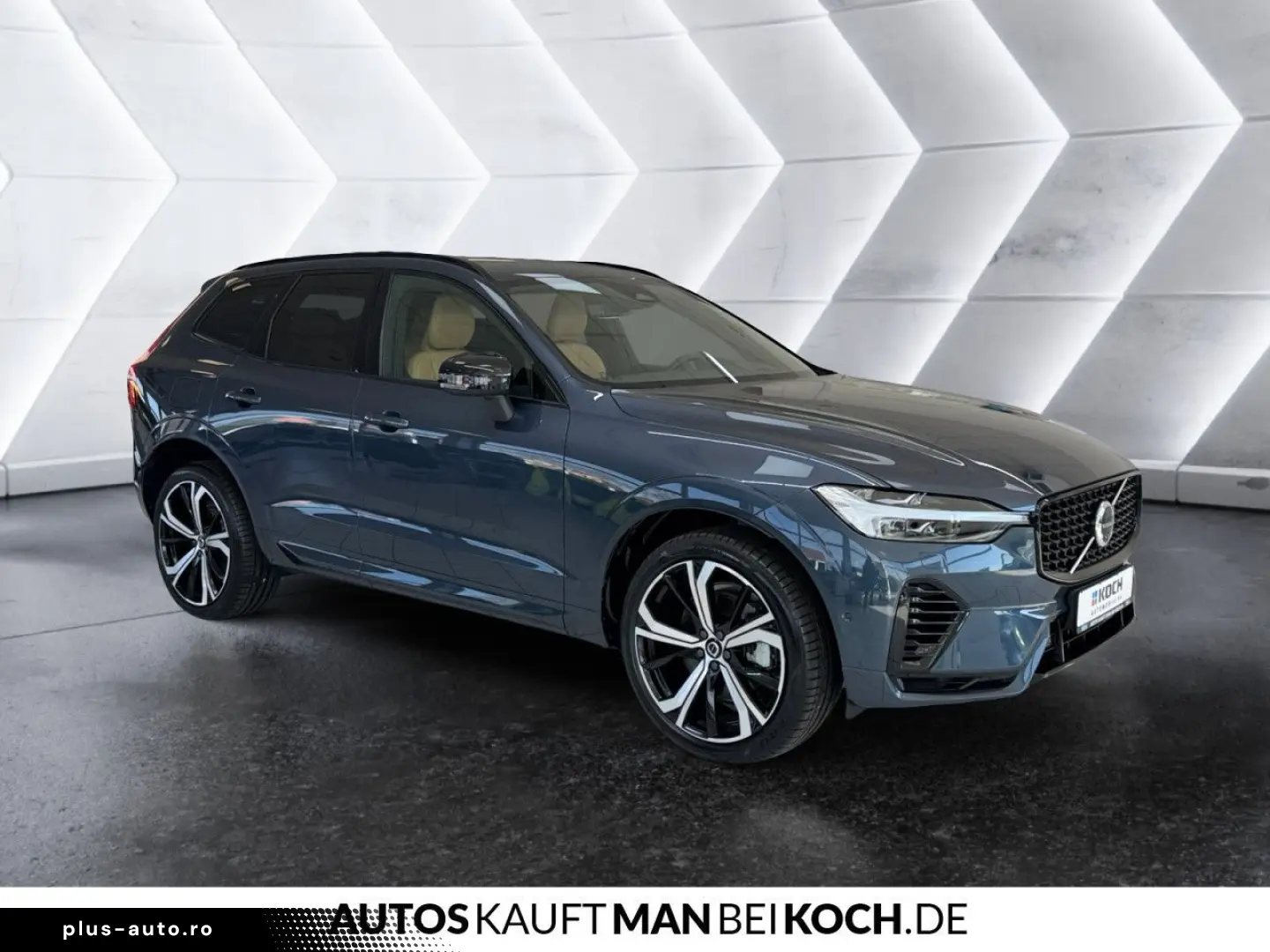 VOLVO XC60 T6 AWD Ultra Dark