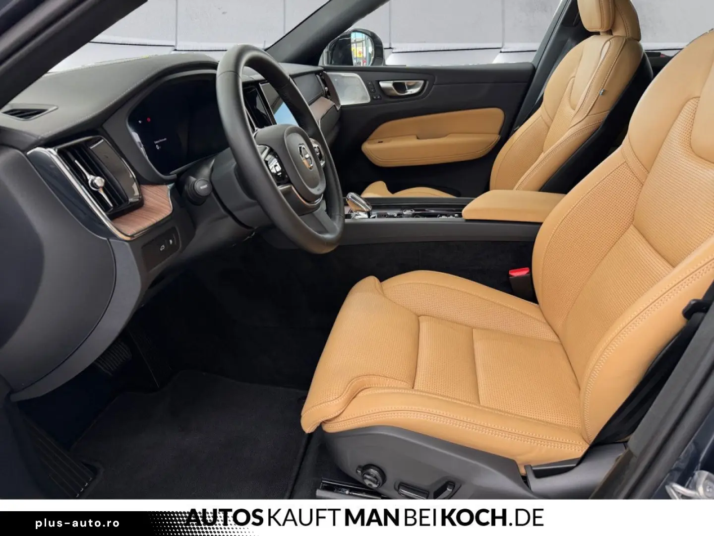 VOLVO XC60 T6 AWD Ultra Dark