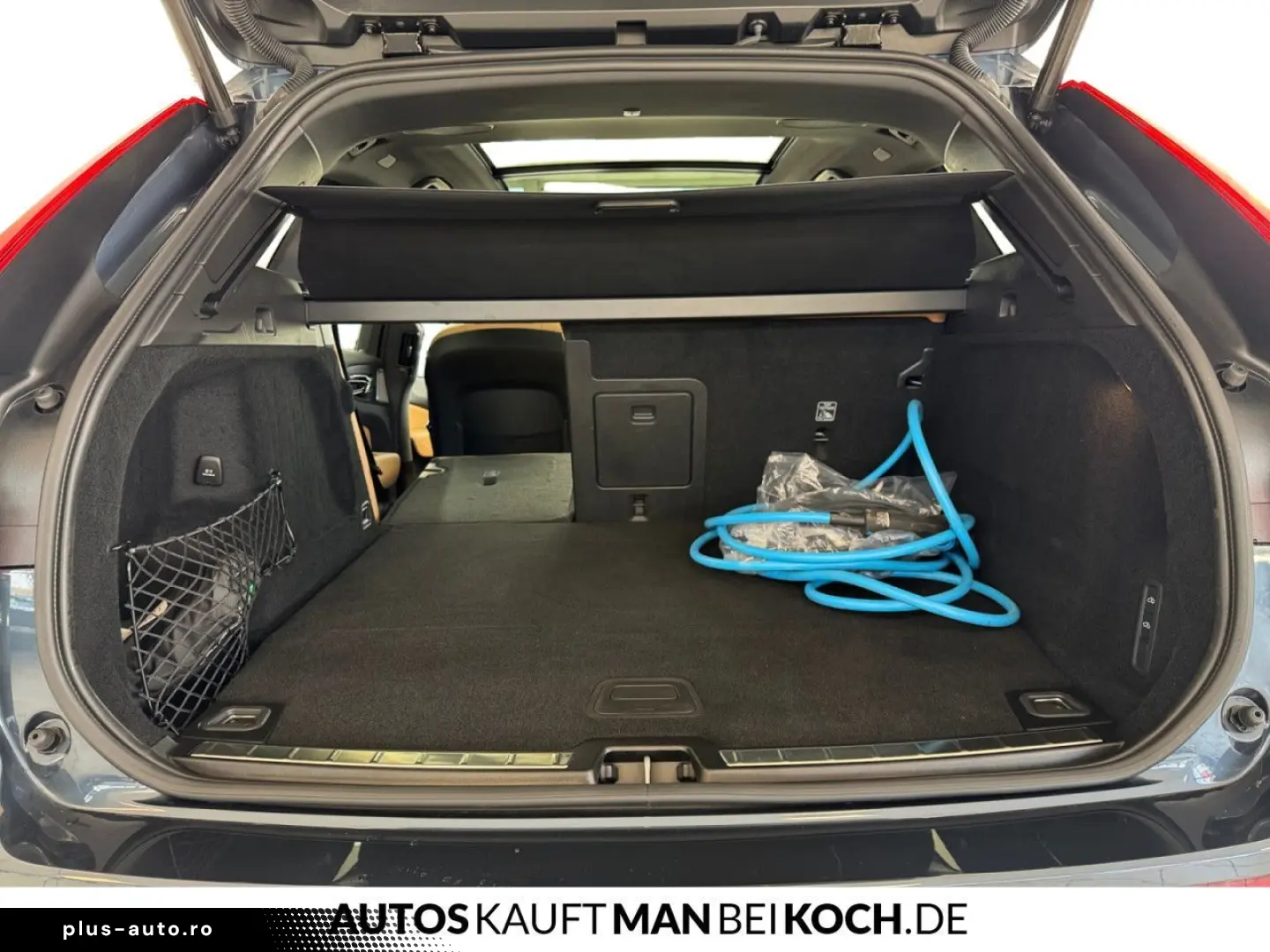 VOLVO XC60 T6 AWD Ultra Dark