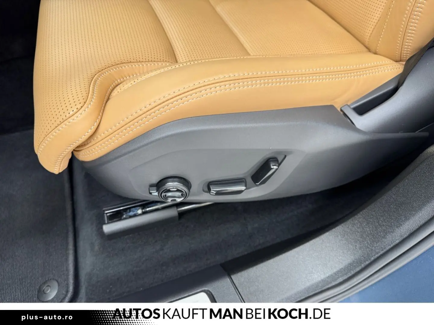 VOLVO XC60 T6 AWD Ultra Dark