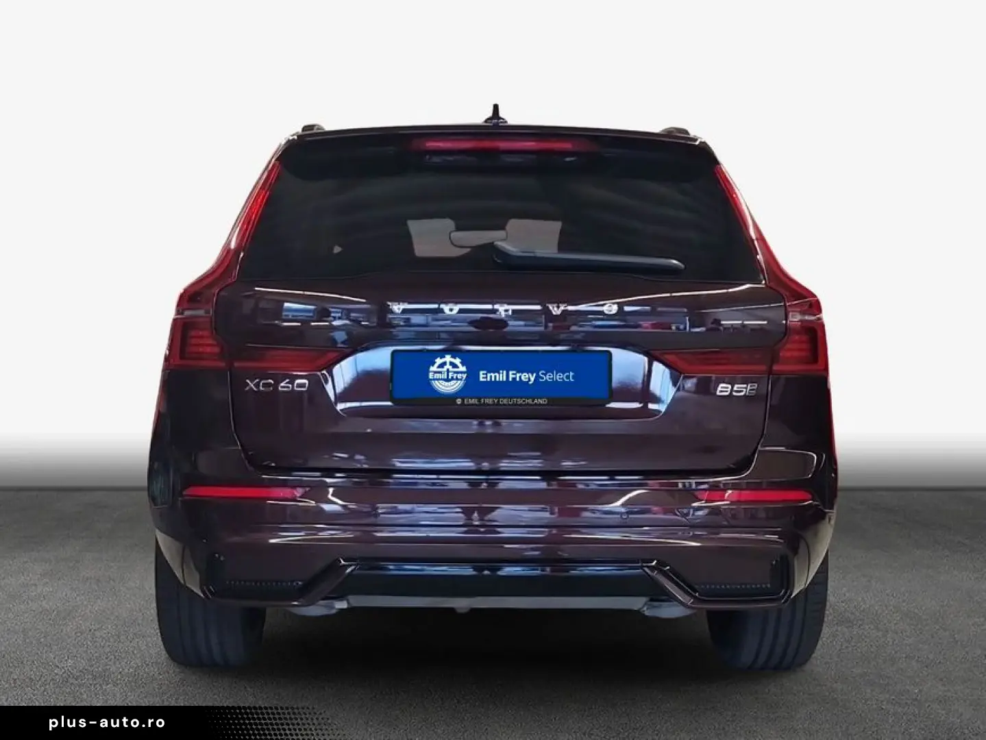 VOLVO XC60 B5 B AWD Ultra Dark