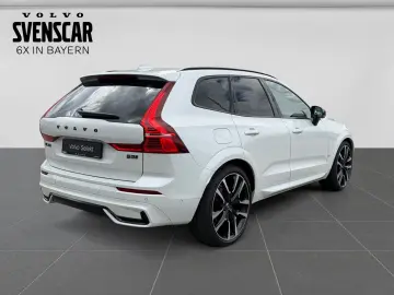 VOLVO XC60 B5 Ultra Dark AWD B&W Pano 360 Massage 22