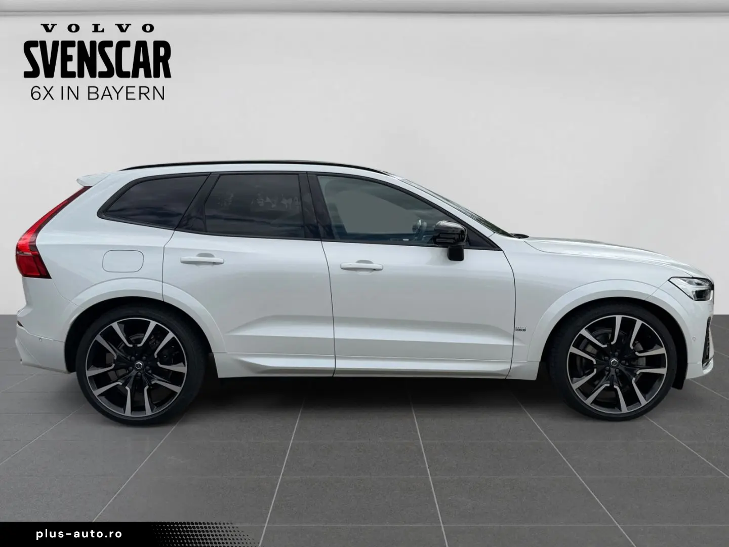 VOLVO XC60 B5 Ultra Dark AWD B&W Pano 360 Massage 22