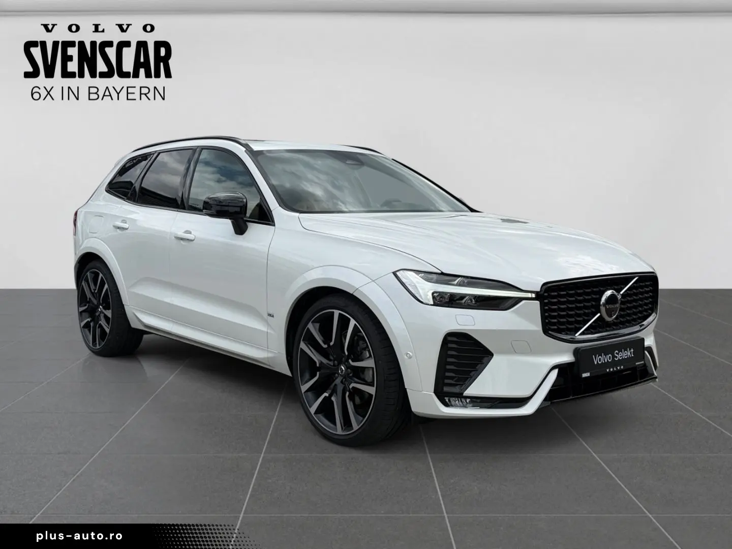 VOLVO XC60 B5 Ultra Dark AWD B&W Pano 360 Massage 22