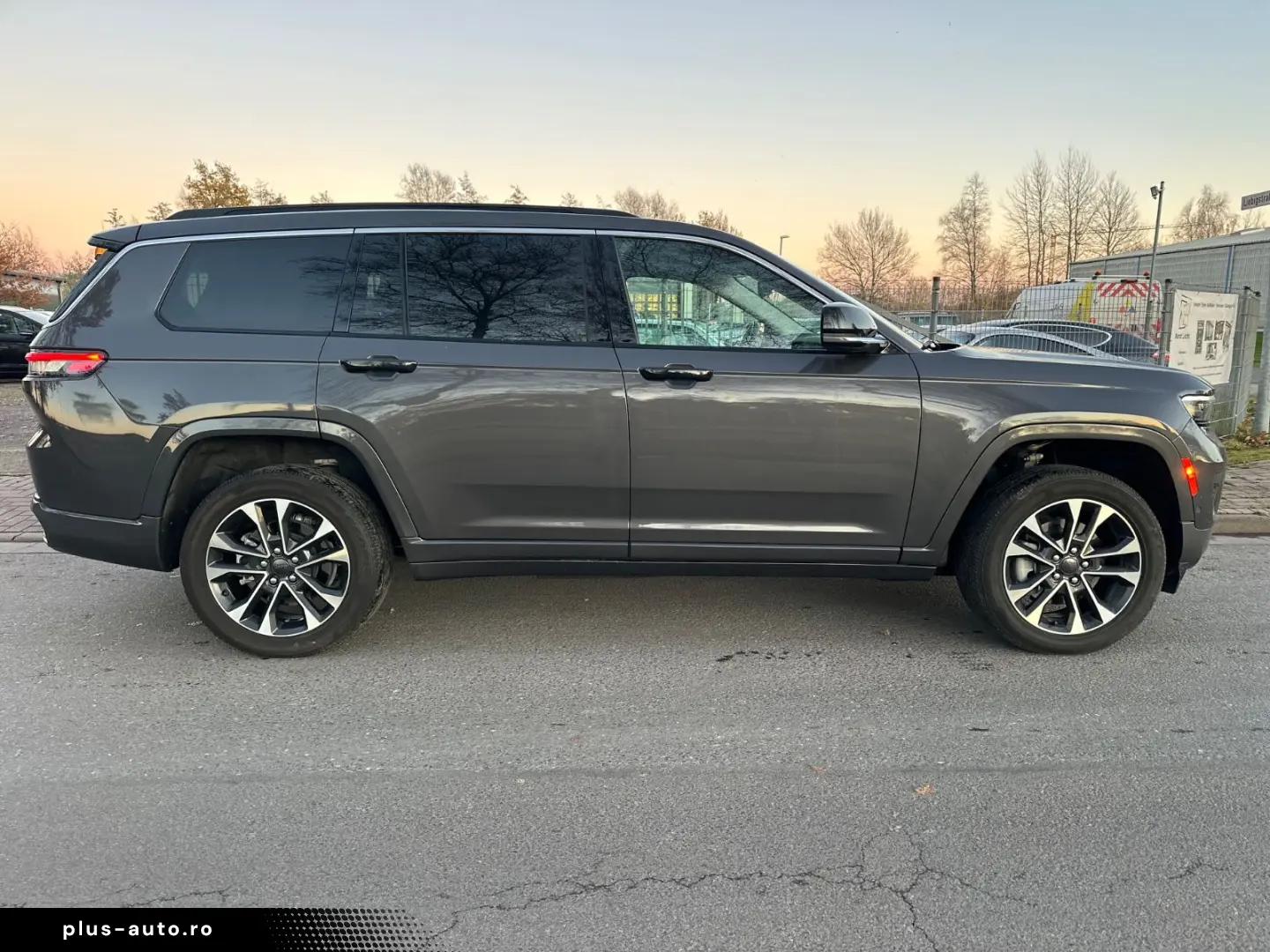 JEEP Grand Cherokee L  5.7l  Overland Automatik GPL