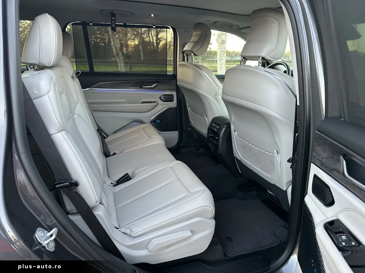 JEEP Grand Cherokee L  5.7l  Overland Automatik GPL