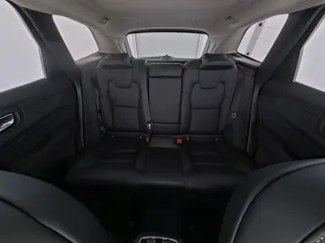 VOLVO XC60 B5 Ultra Dark AWD