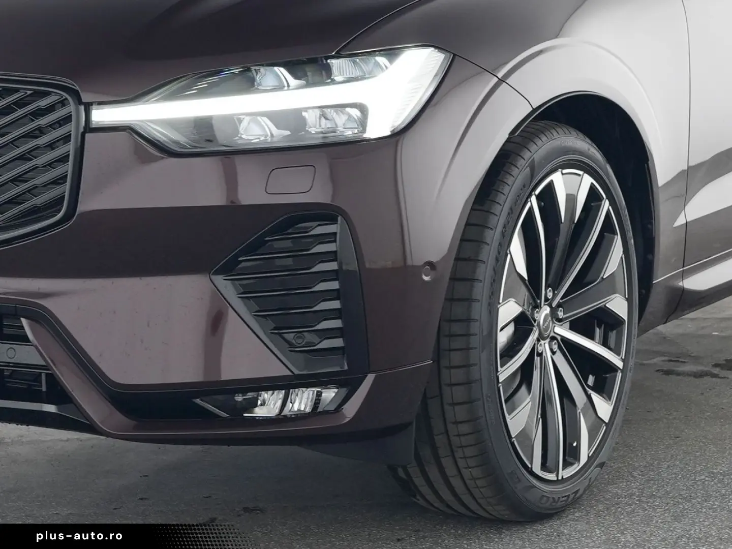 VOLVO XC60 B5 Ultra Dark AWD