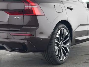 VOLVO XC60 B5 Ultra Dark AWD
