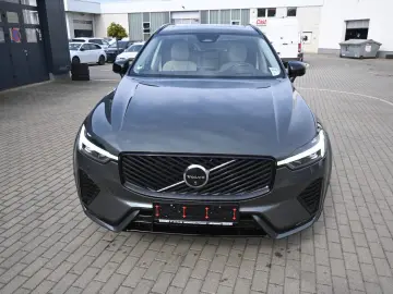 VOLVO XC60 B5 B  Ultra Dark AWD