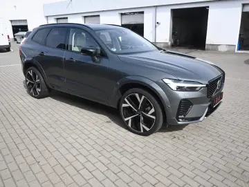 VOLVO XC60 B5 B  Ultra Dark AWD
