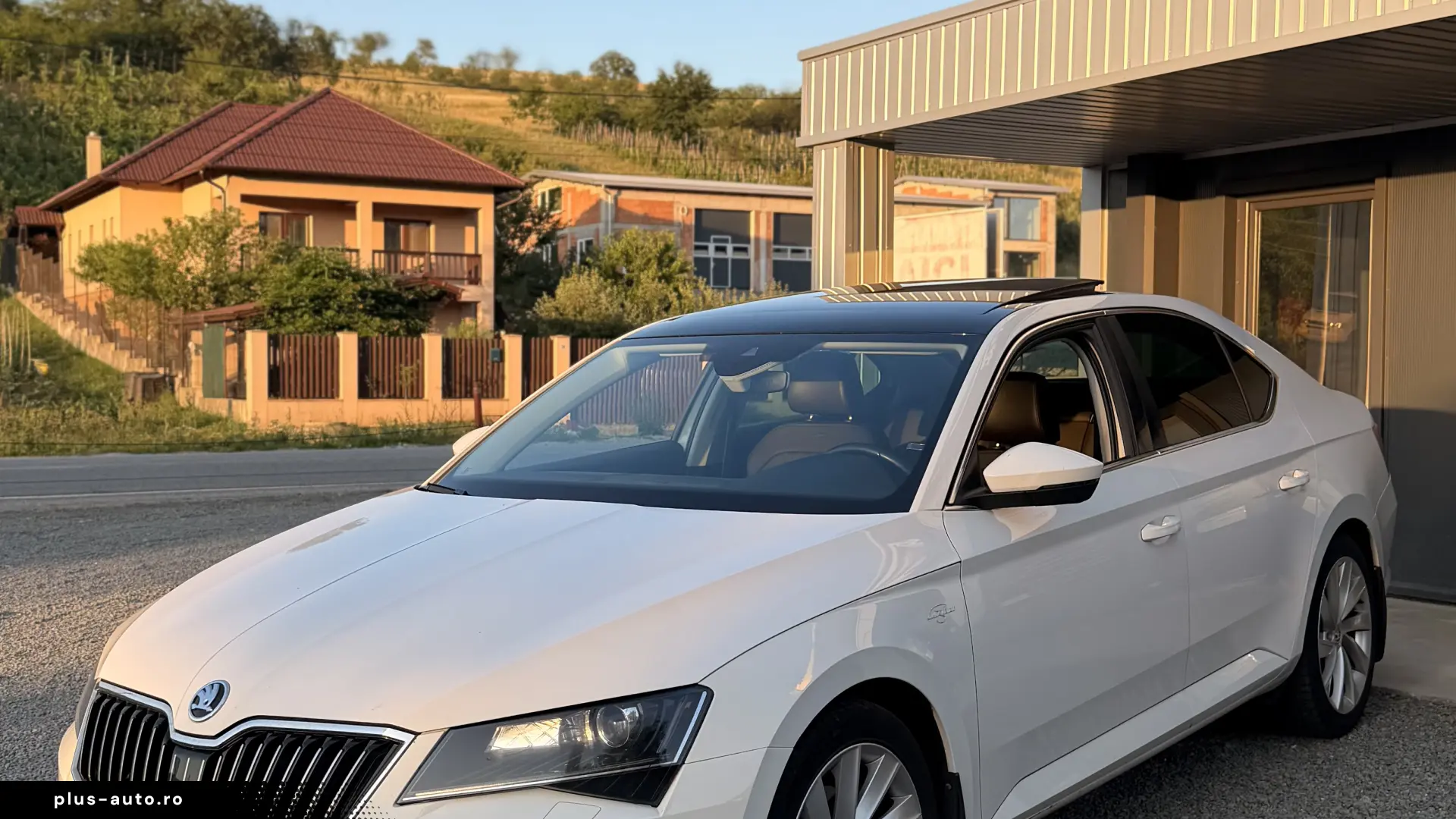 Skoda Superb L&K Distronic Webasto Panoramic
