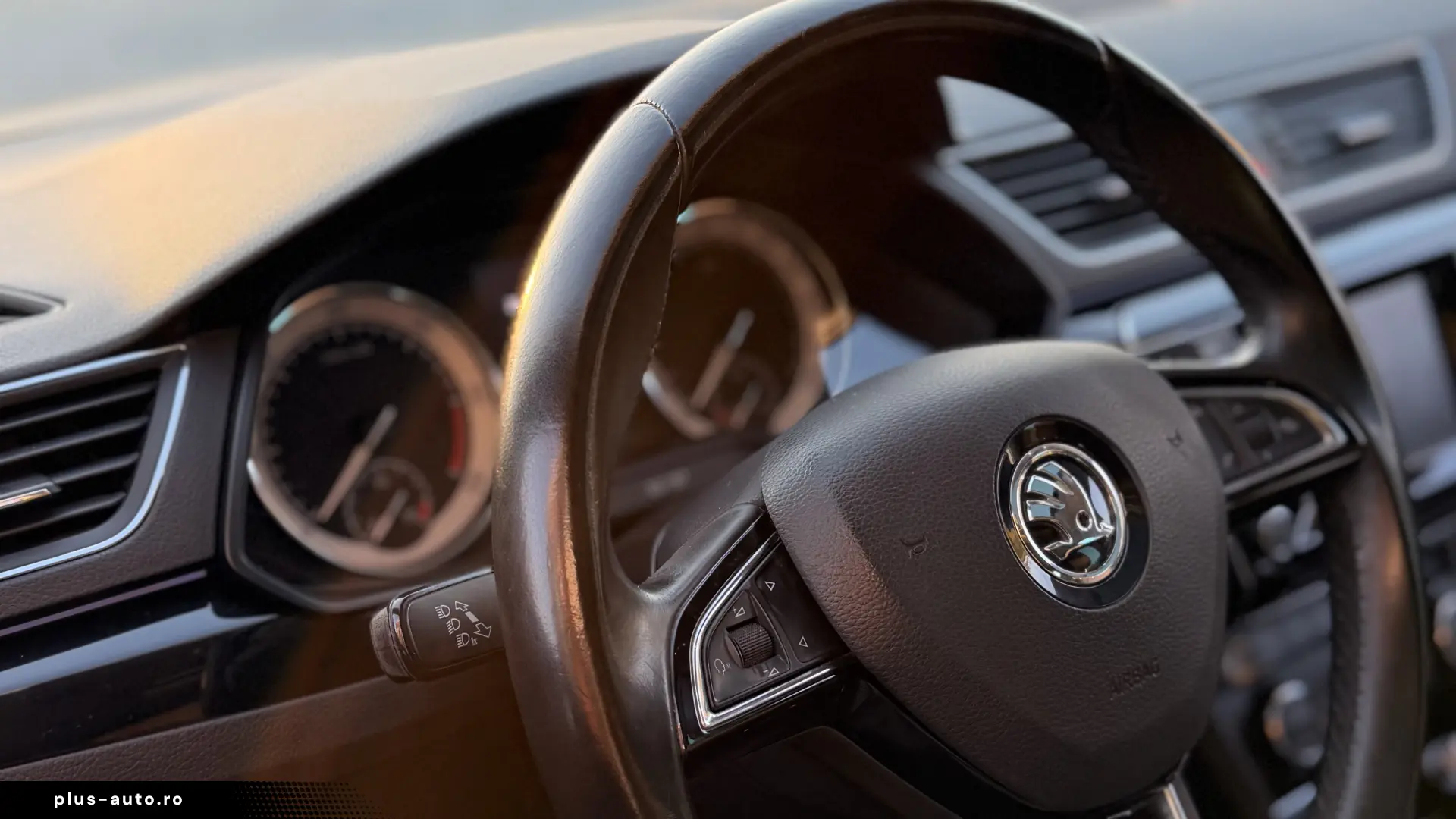 Skoda Superb L&K Distronic Webasto Panoramic