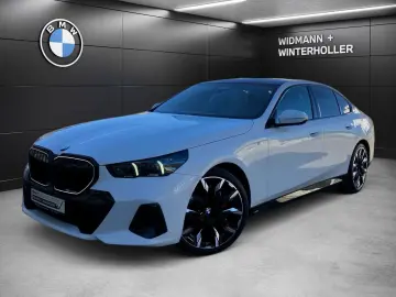 BMW 520d xDrive Limousine M Sport Pro PA DA Pano B&W