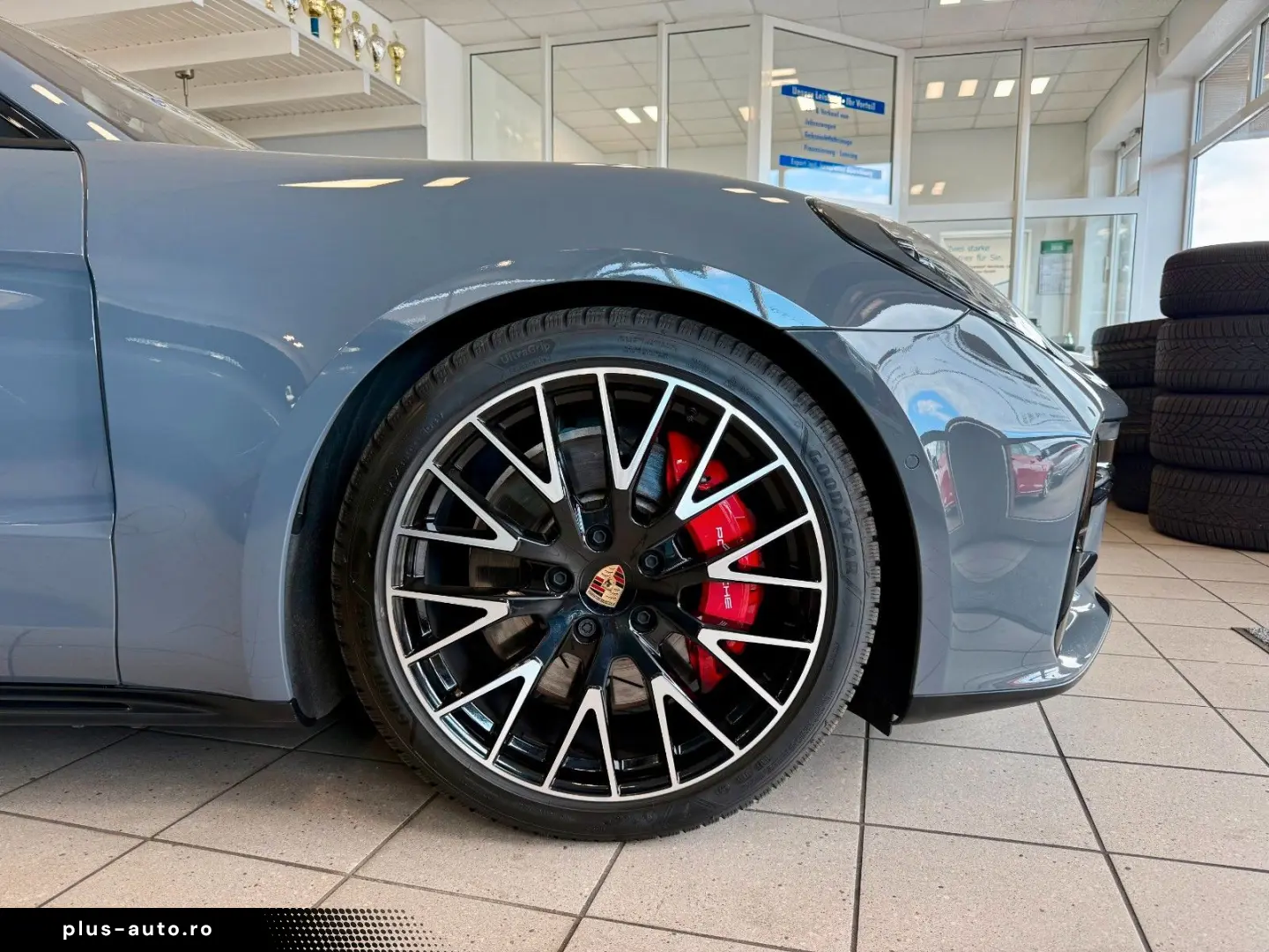 PORSCHE Panamera GTS ACC   Carbon   Hinterachslenkung
