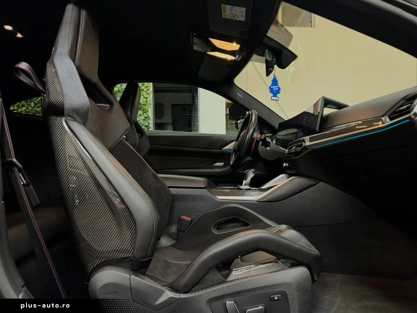 BMW M4 Competition  Individual Schalen Garan2029