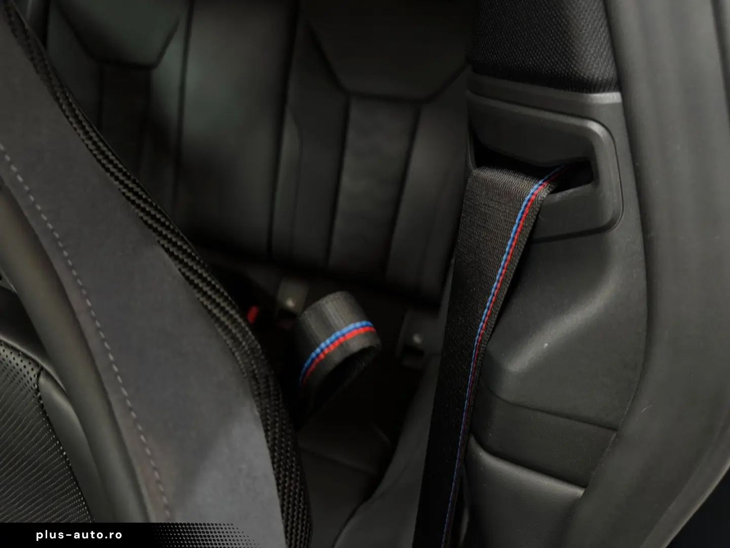 BMW M4 Competition  Individual Schalen Garan2029