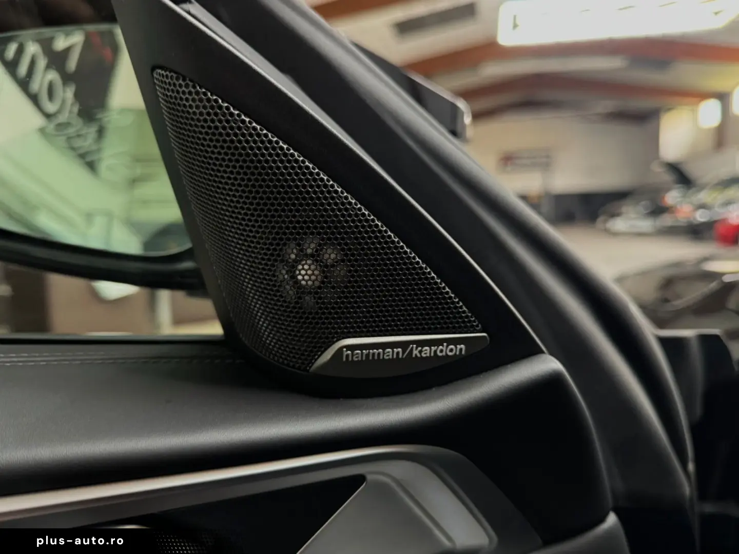 BMW M4 Competition  Individual Schalen Garan2029